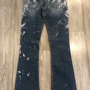Painted Levi’s Superlow bootcut Stretch 518s